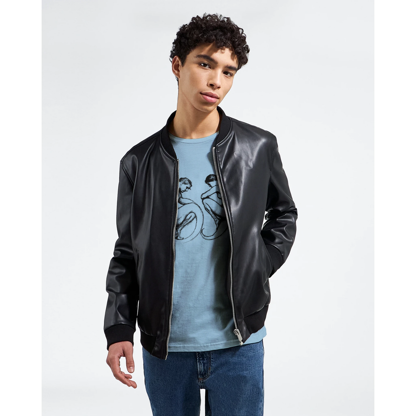 e1b635ff-4668-42ce-a7a7-b4935831151d